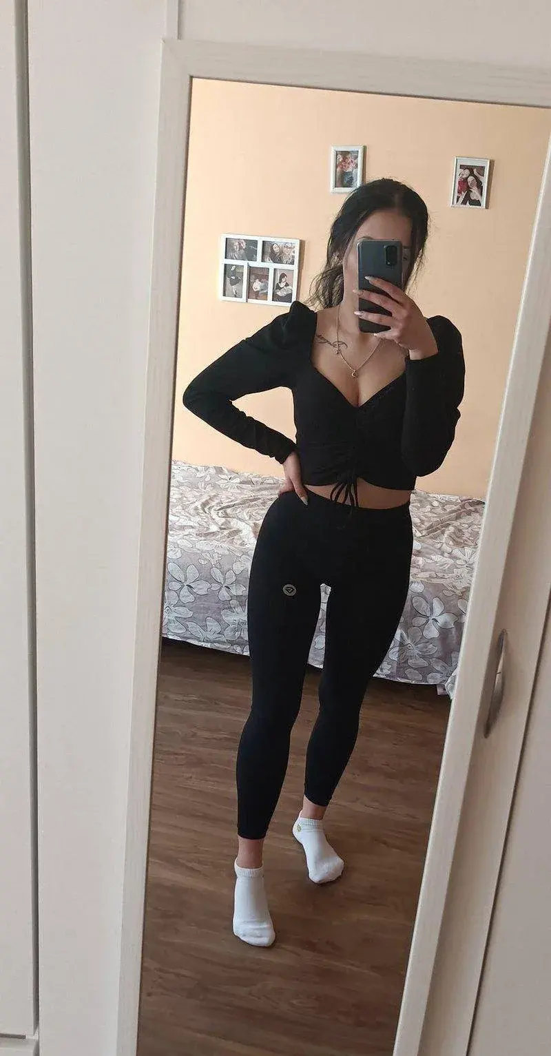 MillaRiina72fi